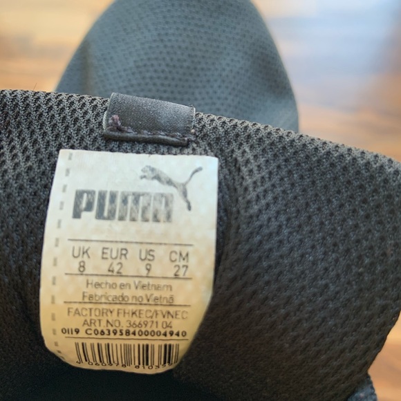 Puma running shoes - men’s size 9 - Picture 4 of 4